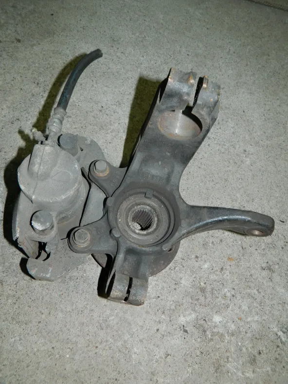 Ступица MAZDA DEMIO DY3W Перед Прав (Контрактный) 79591021