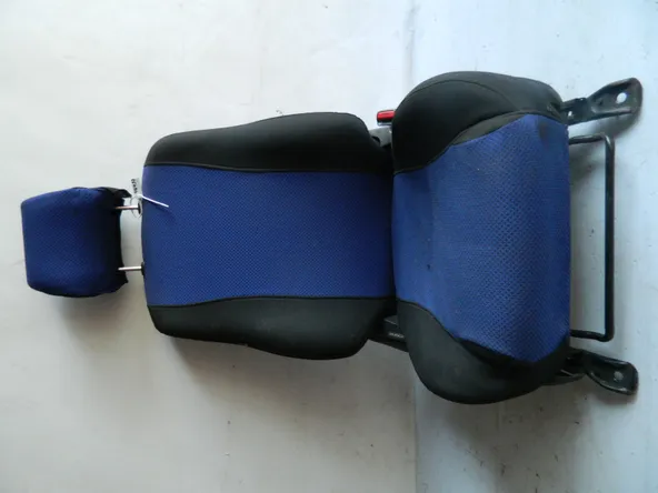 Сиденье TOYOTA 7102702190B2 TOYOTA COROLLA ZZE120 4ZZFE Перед Прав (Б/У)