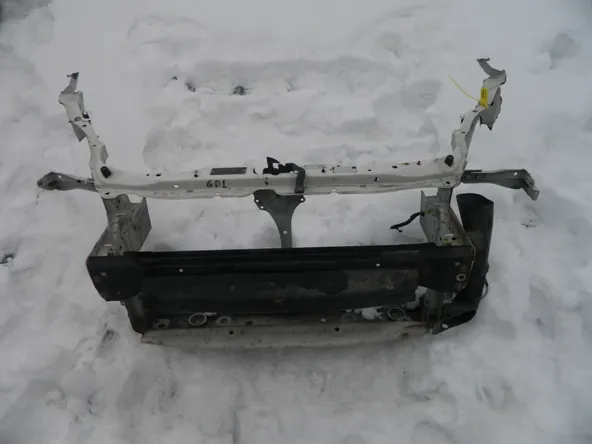 Рамка радиатора HONDA Fit GD1 (Контрактный) 79773971