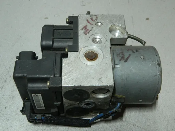 Блок ABS NISSAN CUBE Z10 (Контрактный) 81532875