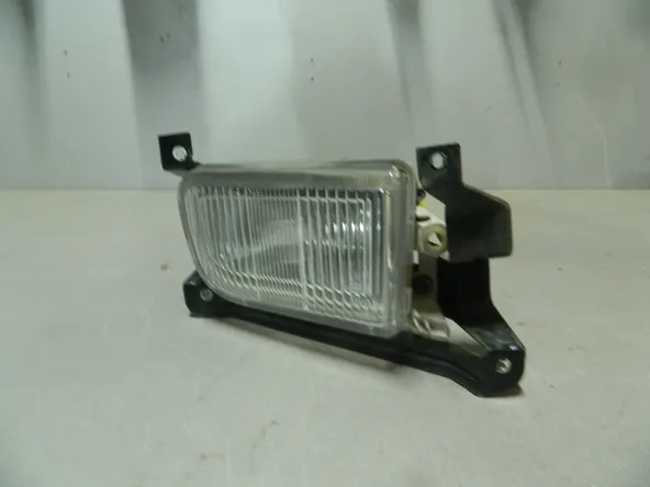 Фара противотуманная MITSUBISHI GALANT EA1W Перед Прав (Контрактный) 79768305