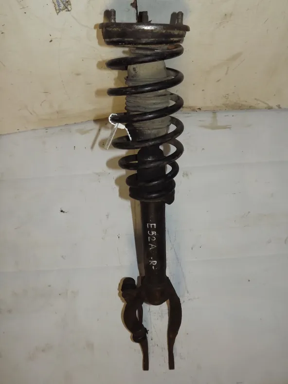 Стойка подвески MITSUBISHI GALANT E52A Перед Прав (Контрактный)