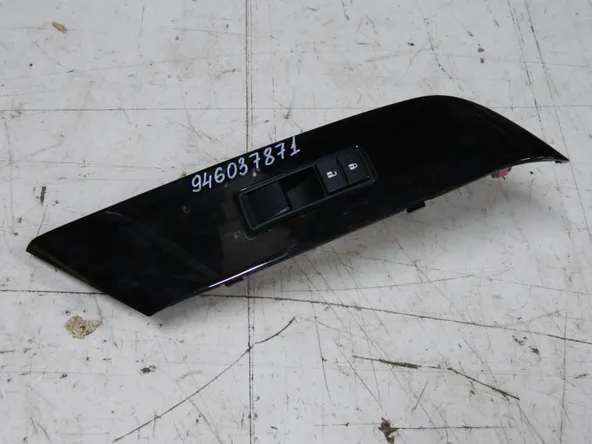 Кнопка стеклоподъемника LEXUS RX350 GGL10 Перед Лев (Контрактный) 946037871