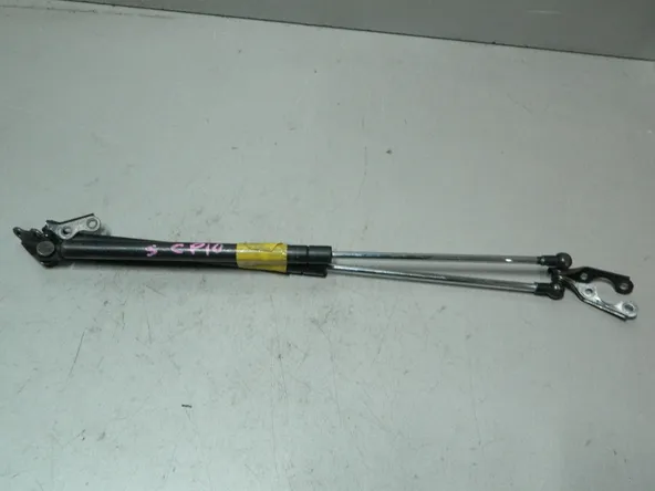 Амортизатор багажника TOYOTA VITZ SCP10 (Контрактный) 81532257