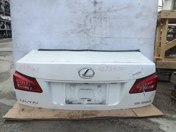 Крышка багажника LEXUS IS350 2006г 1я модель (Контрактный) 94603380