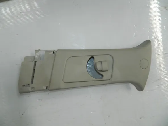 Обшивка стойки MITSUBISHI LANCER CX1A Лев Верх (Контрактный) 7211A062