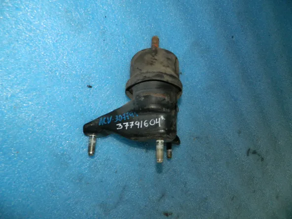 Подушка двигателя TOYOTA CAMRY ACV30 2AZFE (Контрактный) 37791604