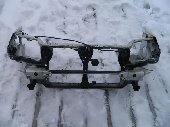 Рамка радиатора SUBARU IMPREZA GG3 (Контрактный) 79773960