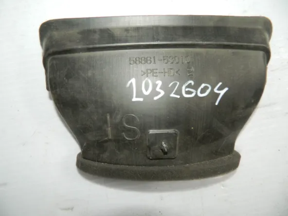 Патрубок воздушного фильтра LEXUS IS250 GSE20 (Контрактный)