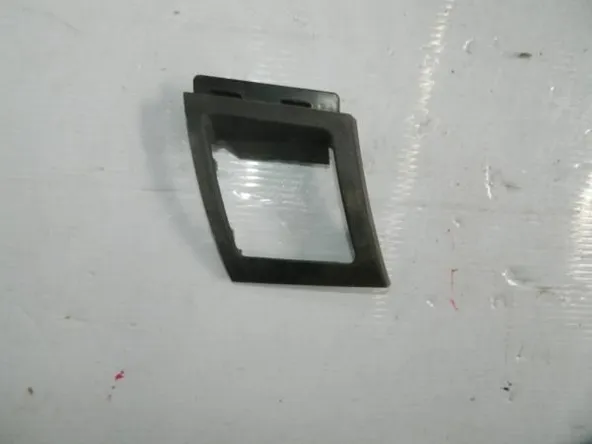 Дефлектор воздуха MITSUBISHI LANCER CY4A Перед Лев (Контрактный) SPC02220