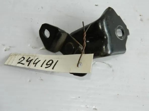 Крепление сиденья TOYOTA CORONA ST191 3SFE Зад (Б/У) 7130520150