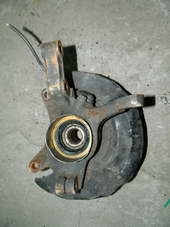 Ступица SUZUKI CULTUS GC41W Перед Прав (Контрактный) 79586957