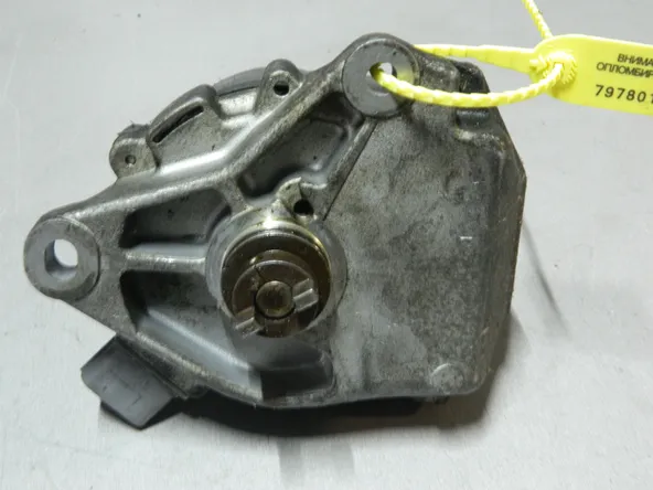 Трамблер HONDA F23A (Контрактный) 79780113