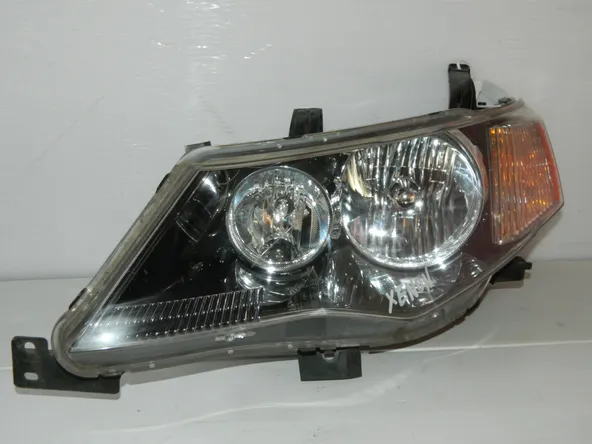 Фара MITSUBISHI OUTLANDER XL CW5W XENON Перед Лев (Контрактный) 45990415