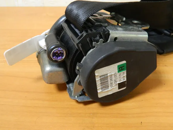 Ремень безопастности AUDI Q7 4L Зад Прав (Б/У) 35020608