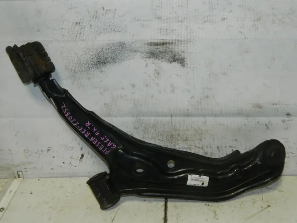 Рычаг подвески NISSAN PRESEA R11 Перед Прав (Контрактный)