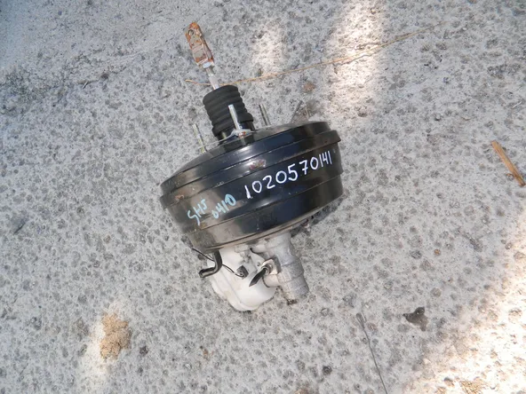 Главный тормозной цилиндр с вакуумником SUBARU FORESTER SHJ (Контрактный) 1020570141