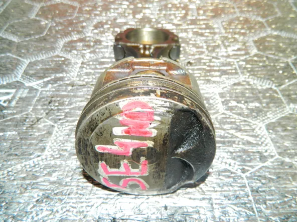 Поршень c шатуном TOYOTA 5EFE (Контрактный)13071264