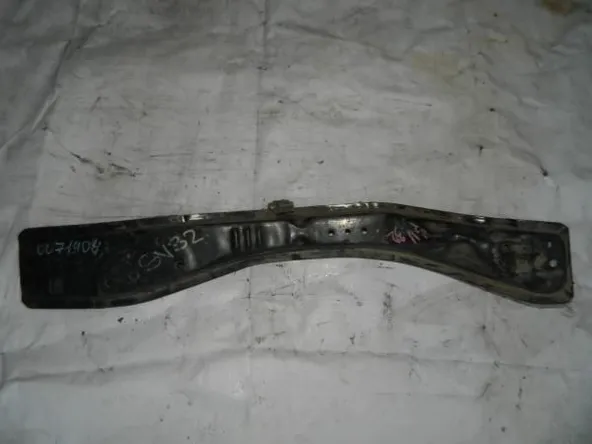 Балка продольная под двс TOYOTA CAMRY SV32 1VZFE 0071904