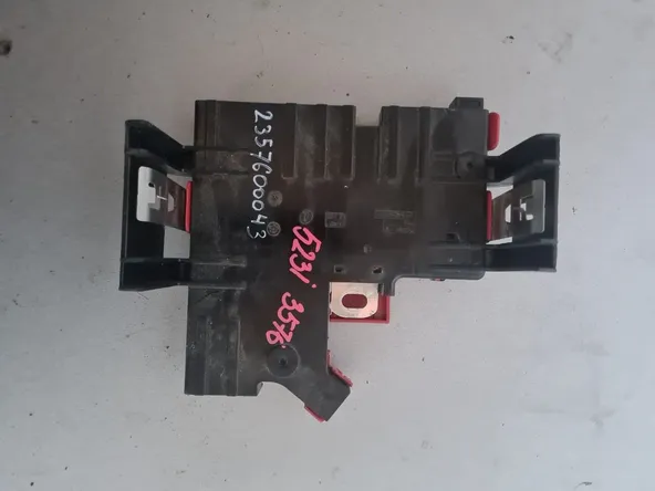 Распределитель тока B+ BMW 5-SERIES F10 (Контрактный) 2357600043