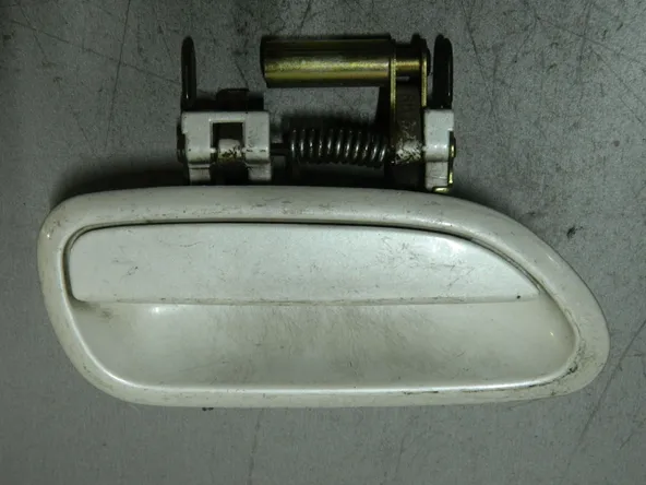 Ручка двери наружная SUBARU LEGACY BE5 Зад Прав (Контрактный) 81528603