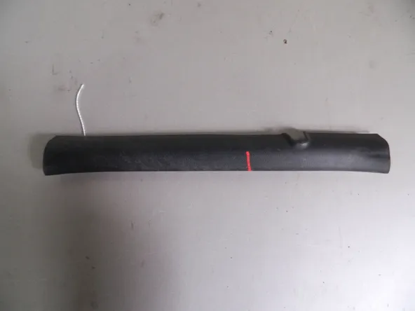 Накладка на порог KIA RIO QB G4FA Перед Лев (Б/У) 46098052