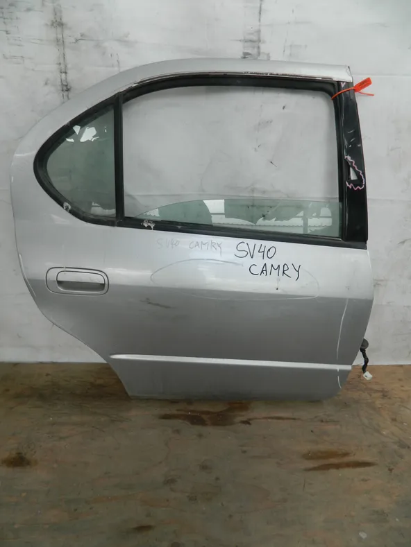Дверь TOYOTA CAMRY SV40 Зад Прав (Контрактный) 72355676
