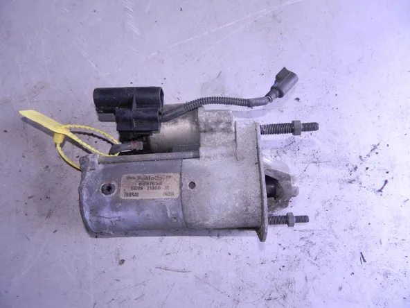 Стартер VOLVO V50 MW43 B5244S (Контрактный) 94599897