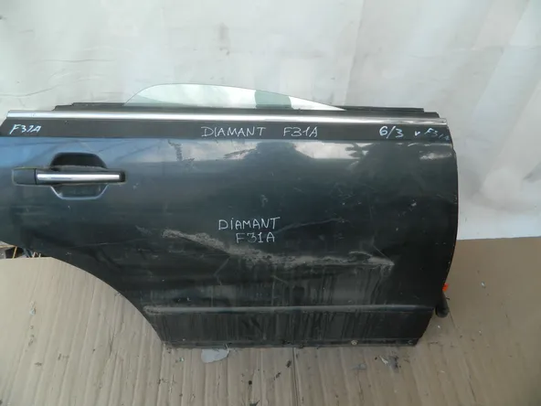 Дверь MITSUBISHI DIAMANTE F31A Зад Прав (Контрактный) 65243117