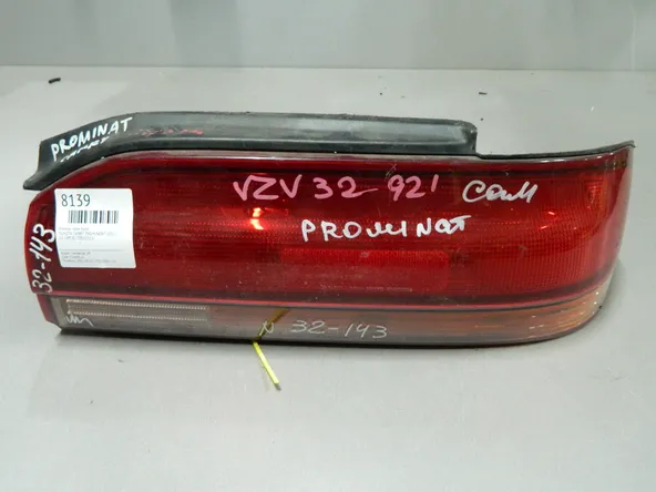Фонарь TOYOTA CAMRY VZV30 Зад Прав 32143 (Контрактный) 64492605