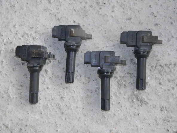 Катушка зажигания SUBARU FB20 (Контрактный) 10205722