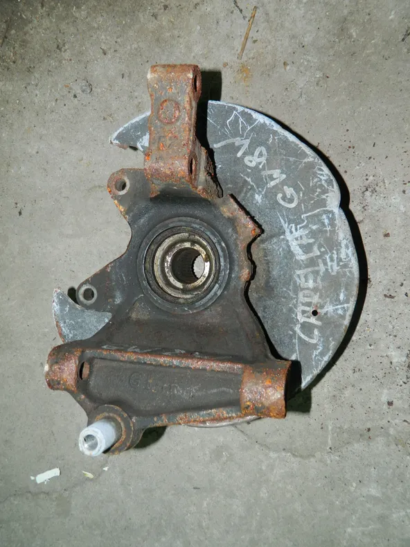 Ступица MAZDA CAPELLA GW8W Зад Прав (Контрактный) 79586938