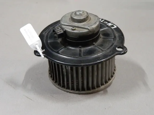 Мотор печки TOYOTA HIACE LH51 (Контрактный) 68000474