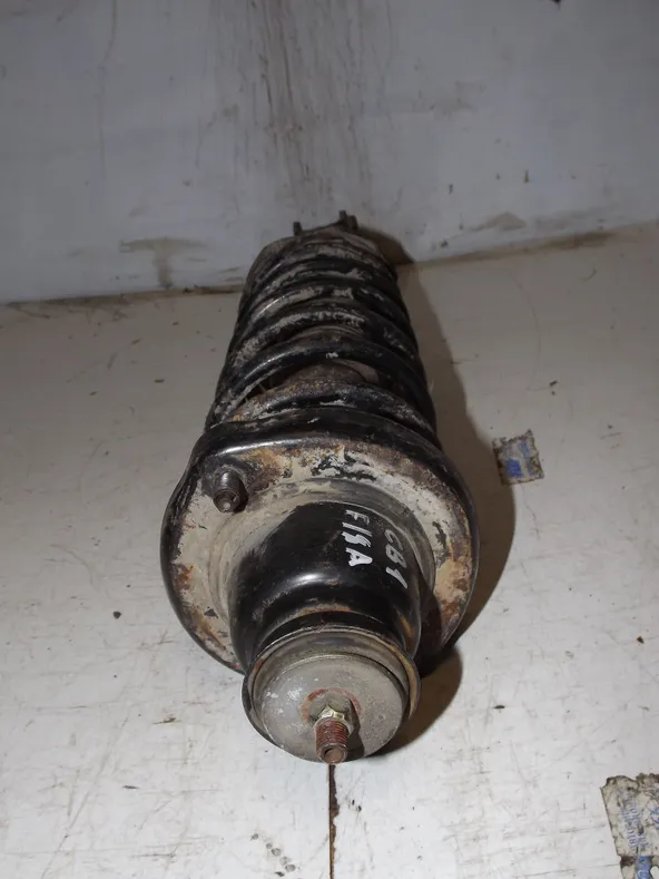 Стойка подвески HONDA ACCORD CB1 Зад (Контрактный) 35023185