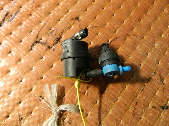 Клапан вентиляции топливного бака MERCEDES-BENZ E-CLASS W211 (Контрактный) 94603911