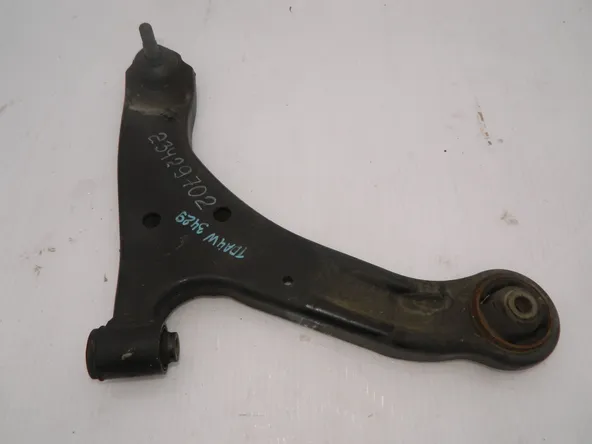 Рычаг подвески SUZUKI GRAND VITARA TDA4W Перед Прав (Контрактный) 23429702