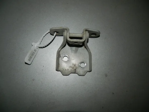 Петля двери HYUNDAI ACCENT LC Перед Прав Верх (Б/У) 35020020