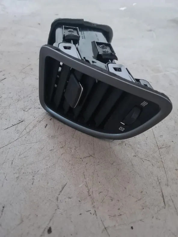 Дефлектор воздушный NISSAN TEANA J32 Лев (Контрактный) 2114800056