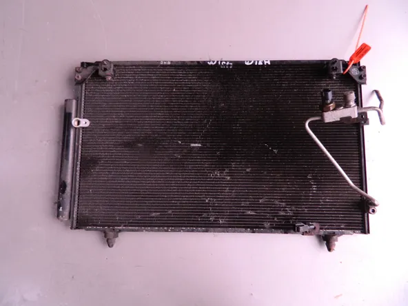 Радиатор кондиционера TOYOTA WISH ZNE10 (Контрактный) 72367694 8846021040