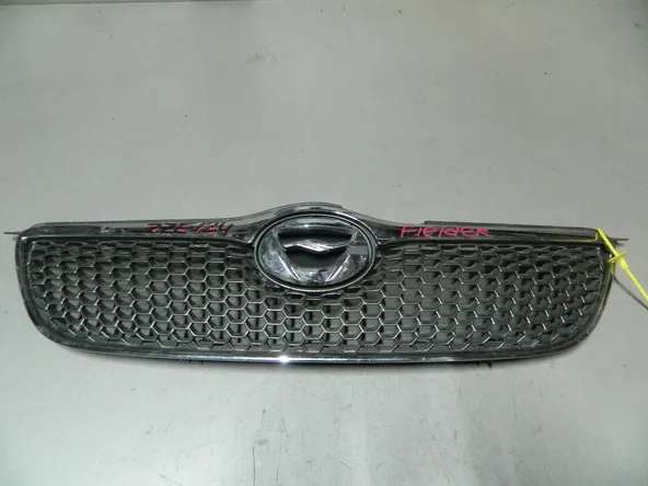 Решетка радиатора TOYOTA COROLLA RUNX ZZE124 (Контрактный) 79773517