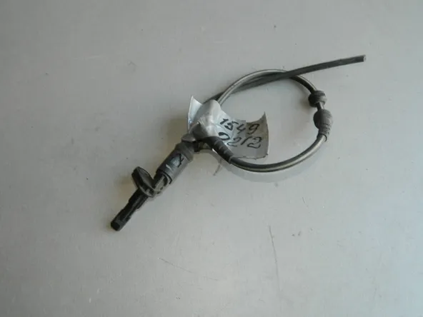 Датчик ABS VOLKSWAGEN GOLF Перед Лев (Контрактный)15490212