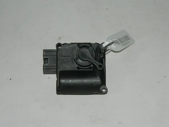 Сервопривод заслонки печки AUDI Q7 4L (Б/У) 35020510 0132801319