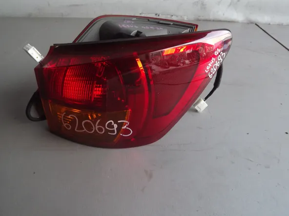 Фонарь LEXUS IS200D Задн. R+L (Контрактный) 45976171
