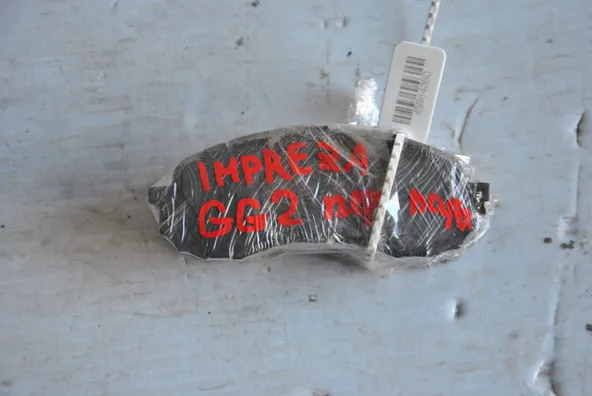 Колодки тормозные SUBARU IMPREZA GG2 Перед (Б/У) 45984380