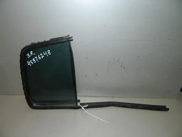 Форточка двери Renault Clio II K4J 711 Зад. Прав (Б/У)