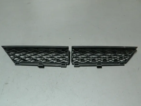 Решетка радиатора NISSAN WINGROAD WFY11 (Контрактный) 79773247