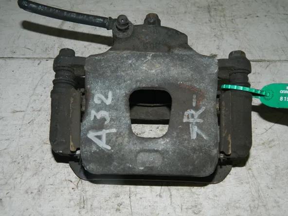 Суппорт NISSAN CEFIRO A32 Перед Прав (Кoнтрактный) 81540722