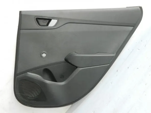 Обшивка двери HYUNDAI SOLARIS HCR Зад Прав (Б/У)