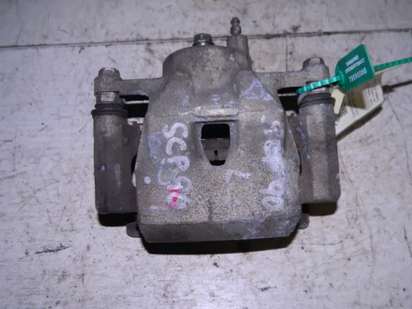 Суппорт TOYOTA VITZ SCP90 Перед Лев (Кoнтрактный) 79590066