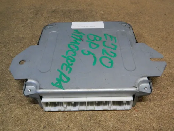 Блок управления ДВС SUBARU LEGACY EJ203 (Контрактный) 10753